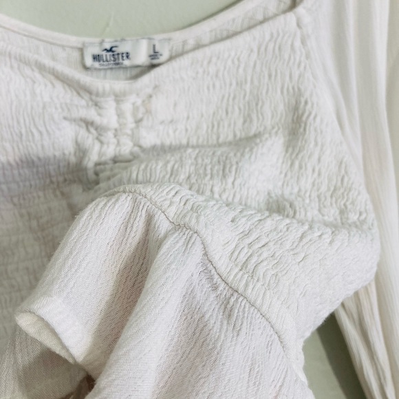 Hollister long sleeve smocked cinch-front crop top L - Picture 3 of 6